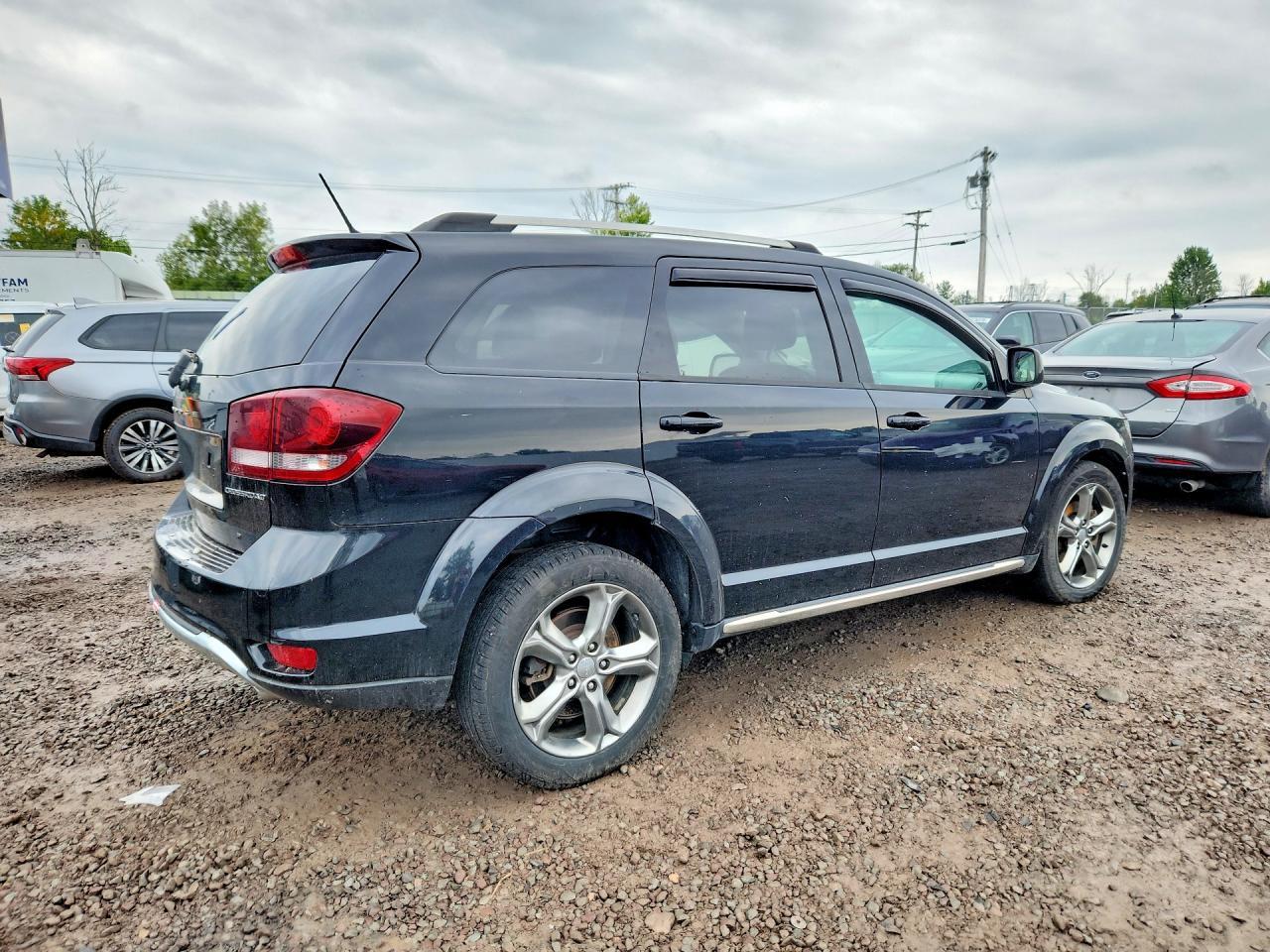 2017 Dodge Journey Crossroad - zdjęcie 3
