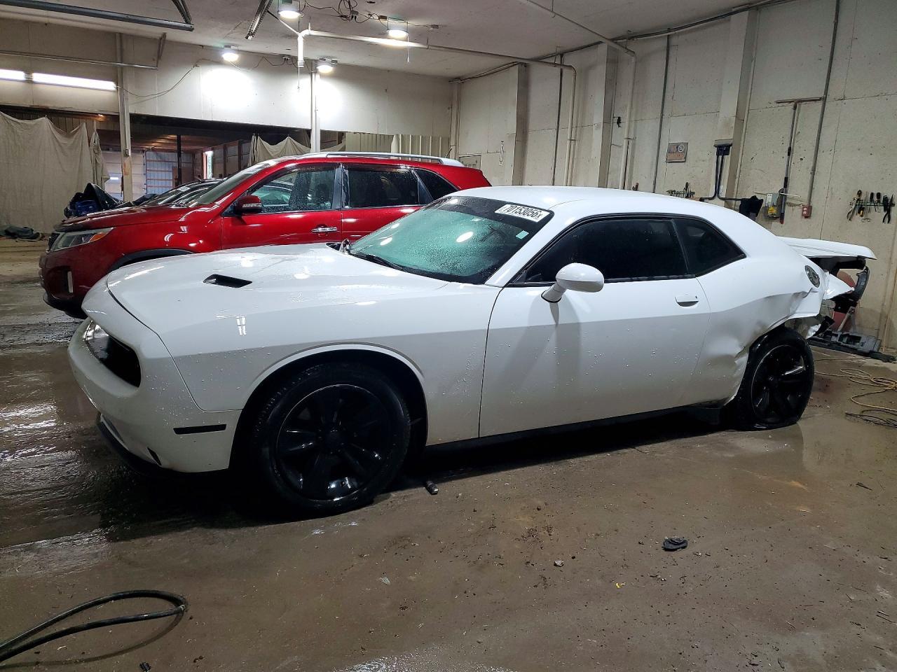 2019 Dodge Challenger Sxt - zdjęcie główne