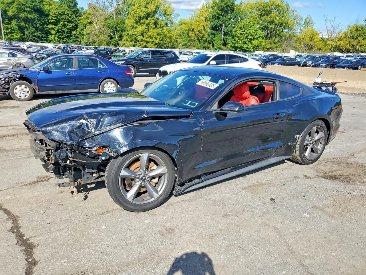 2016 Ford Mustang - zdjęcie główne