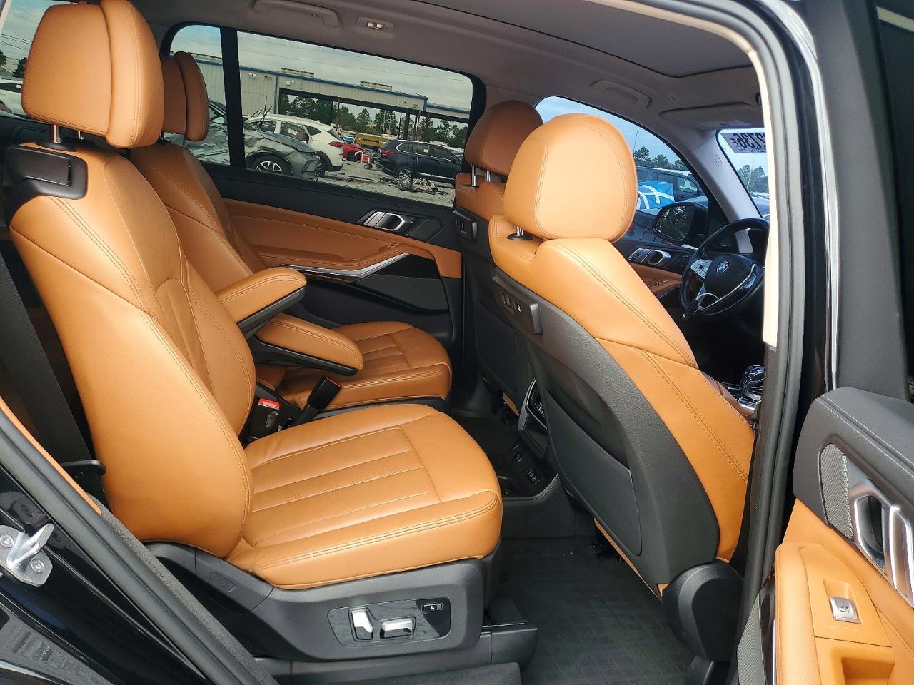 2019 BMW X7 xDrive40I - zdjęcie 11