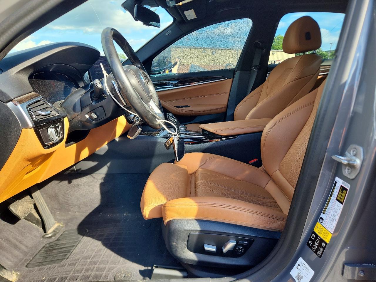 2021 BMW Seria 5 530i - zdjęcie 7