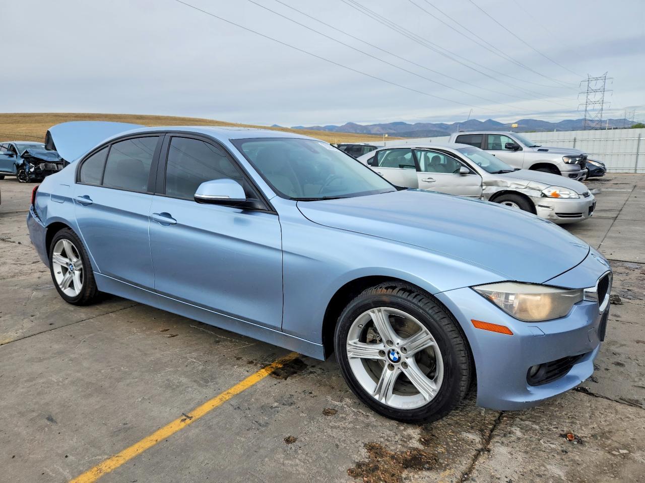 2013 BMW Seria 3 328i - zdjęcie 4