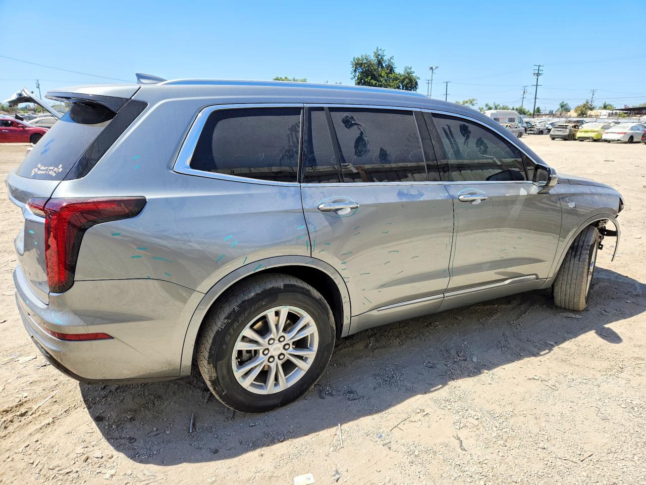 2023 Cadillac Xt6 Luxury - zdjęcie 3