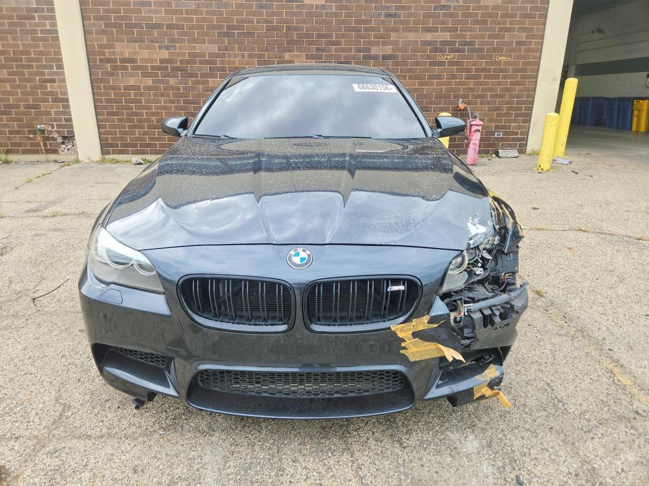 2013 BMW M5 - zdjęcie 5
