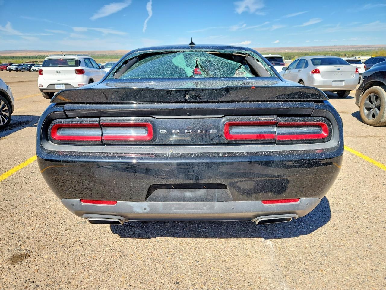 2016 Dodge Challenger R/T - zdjęcie 6