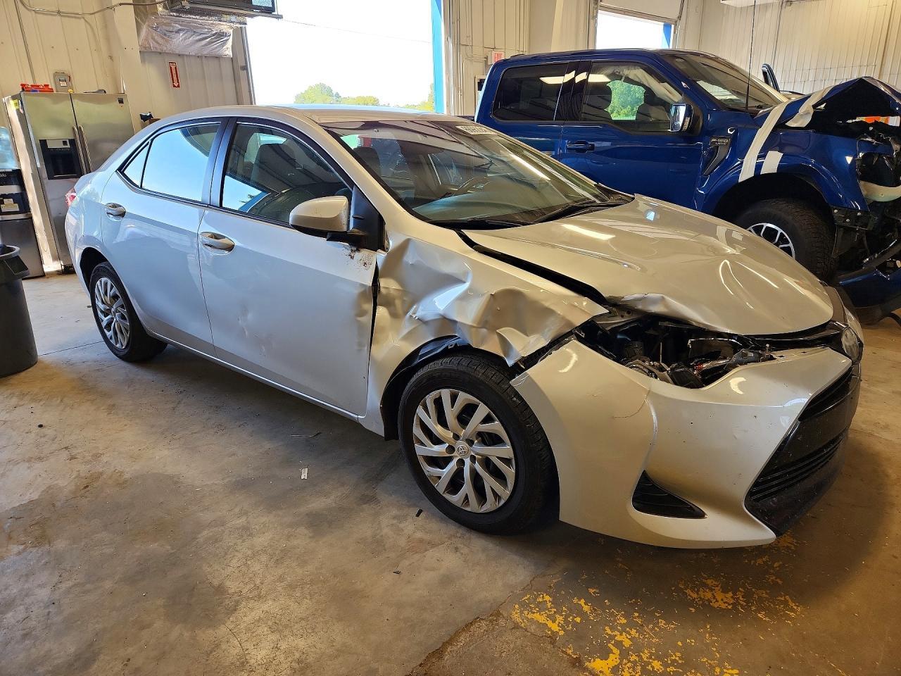 2017 Toyota Corolla Le - zdjęcie 4