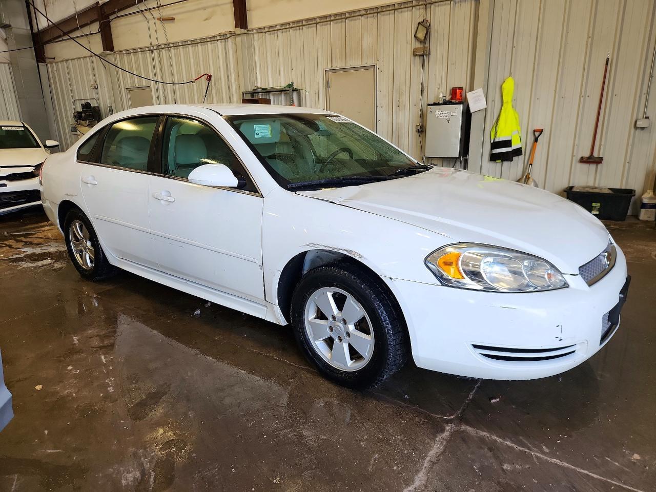2014 Chevrolet Impala Limited Ls - zdjęcie 4