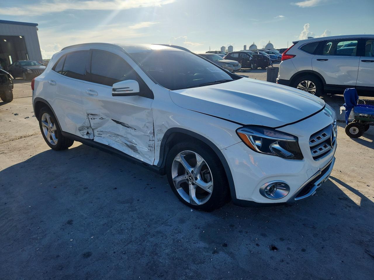 2019 Mercedes-Benz Gla 250 - zdjęcie 4