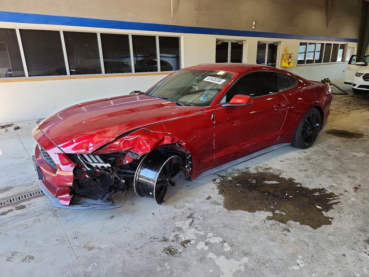 2016 Ford Mustang - zdjęcie główne