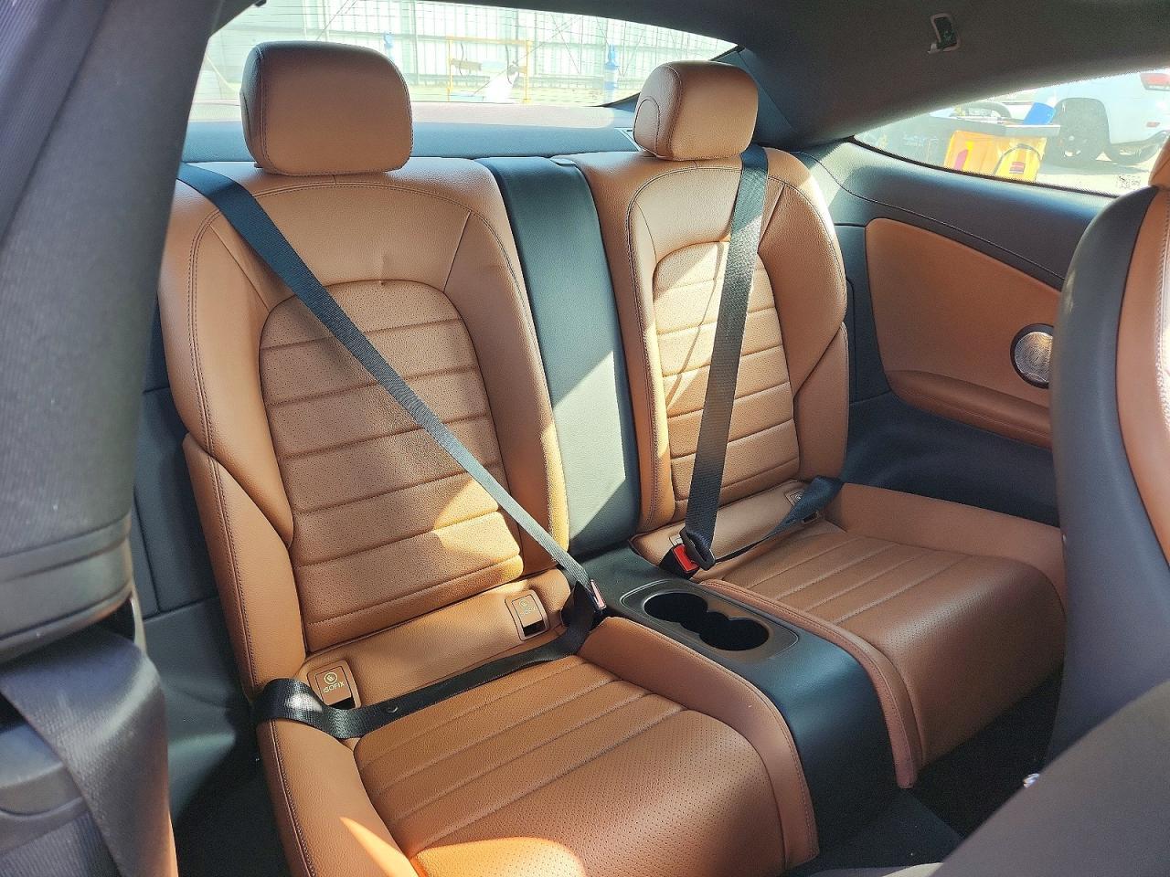 2017 Mercedes-Benz C 300 - zdjęcie 10