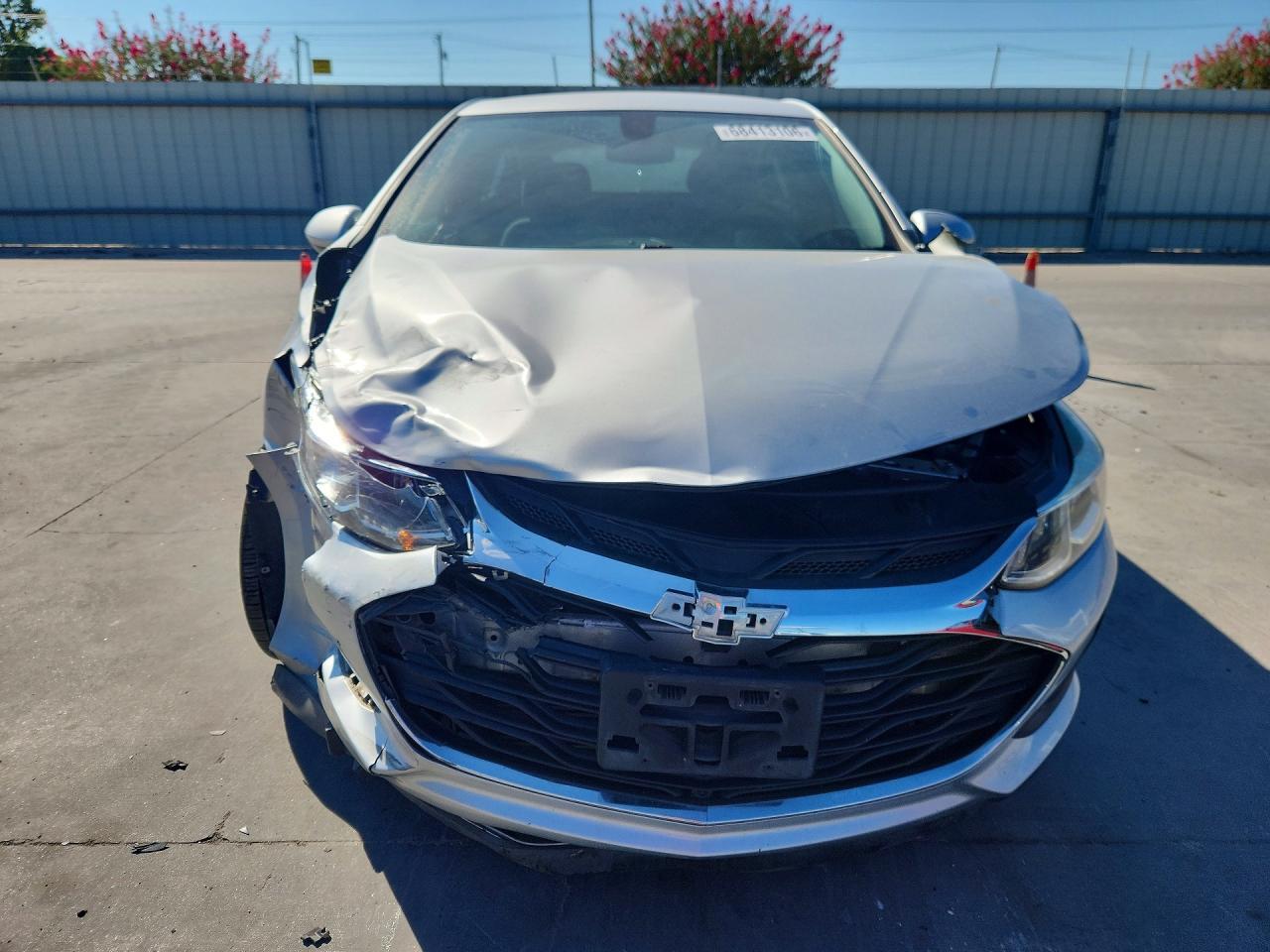 2019 Chevrolet Cruze Ls - zdjęcie 5