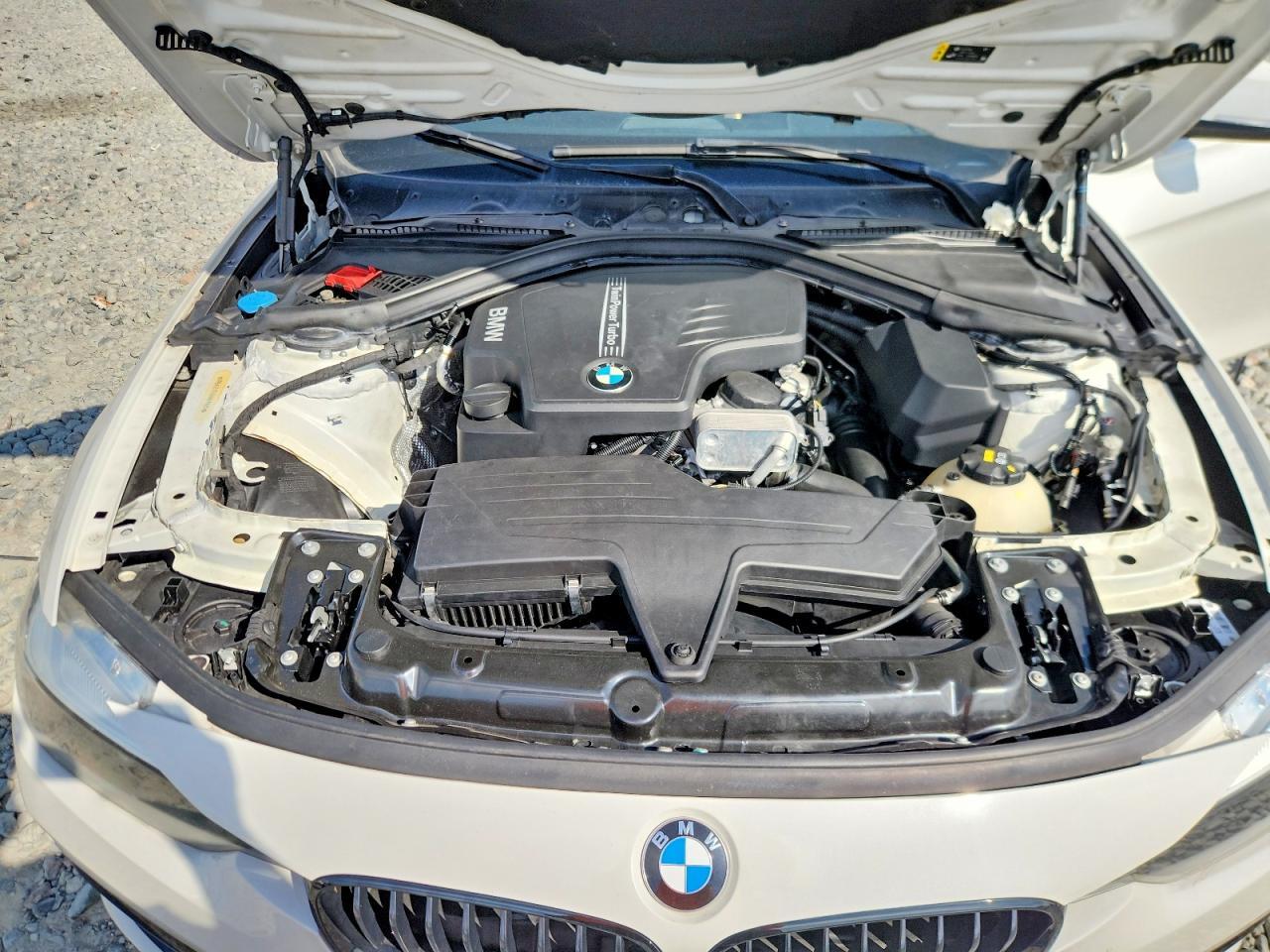2017 BMW 320 I - zdjęcie 11