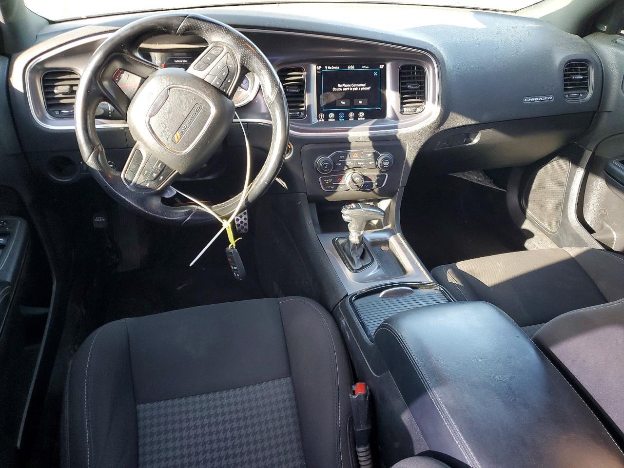 2021 Dodge Charger Gt - zdjęcie 8