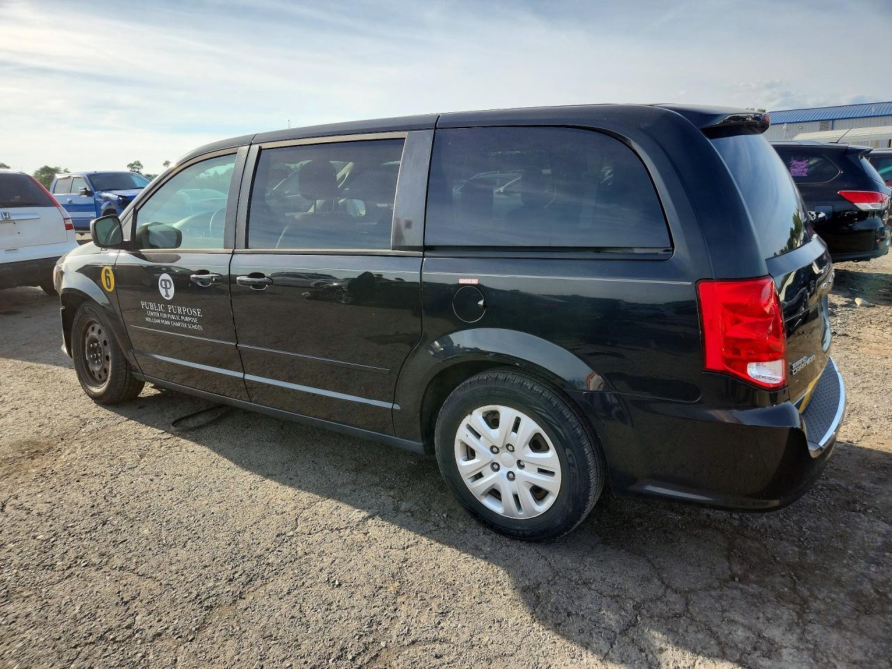 2014 Dodge Grand Caravan Se - zdjęcie 2