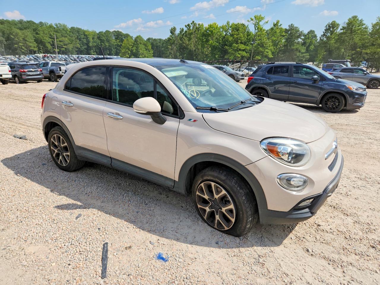 2016 Fiat 500X Trekking - zdjęcie 4