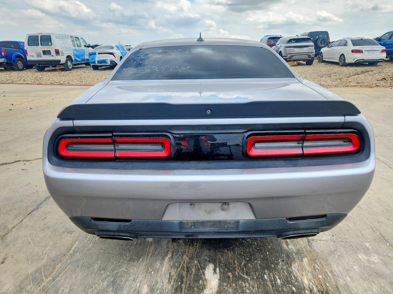 2017 Dodge Challenger Sxt - zdjęcie 6