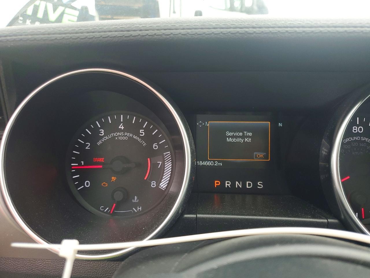 2019 Ford Mustang - zdjęcie 9