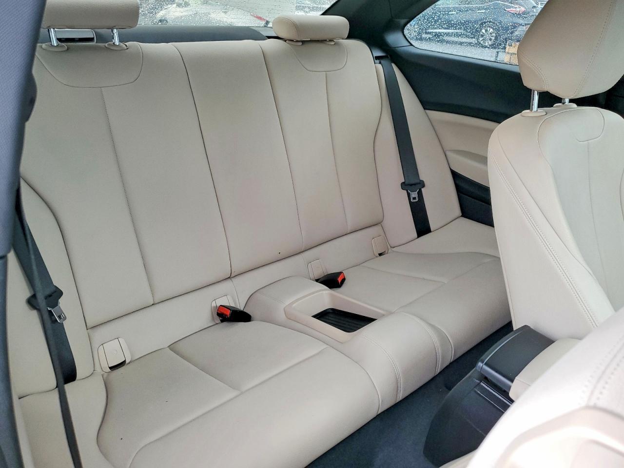 2019 BMW 230I - zdjęcie 10