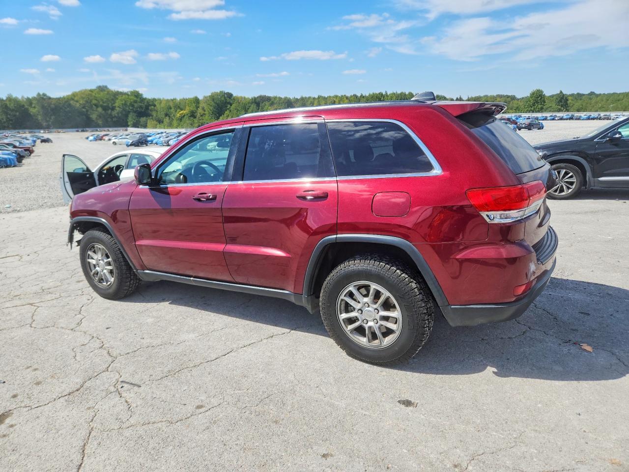 2018 Jeep Grand Cherokee Laredo - zdjęcie 2