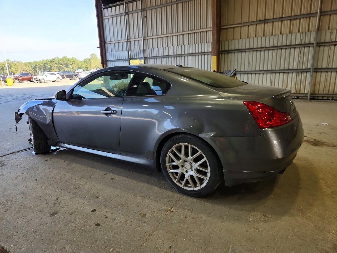 2013 Infiniti G37 Coupe Journey - zdjęcie 2