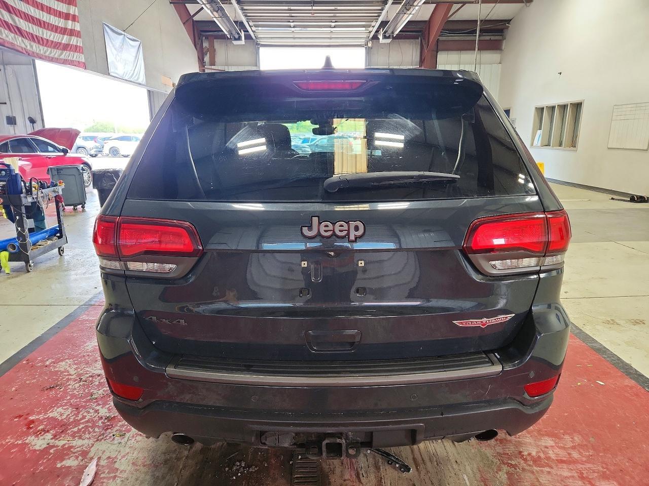 2017 Jeep Grand Cherokee Trailhawk - zdjęcie 6