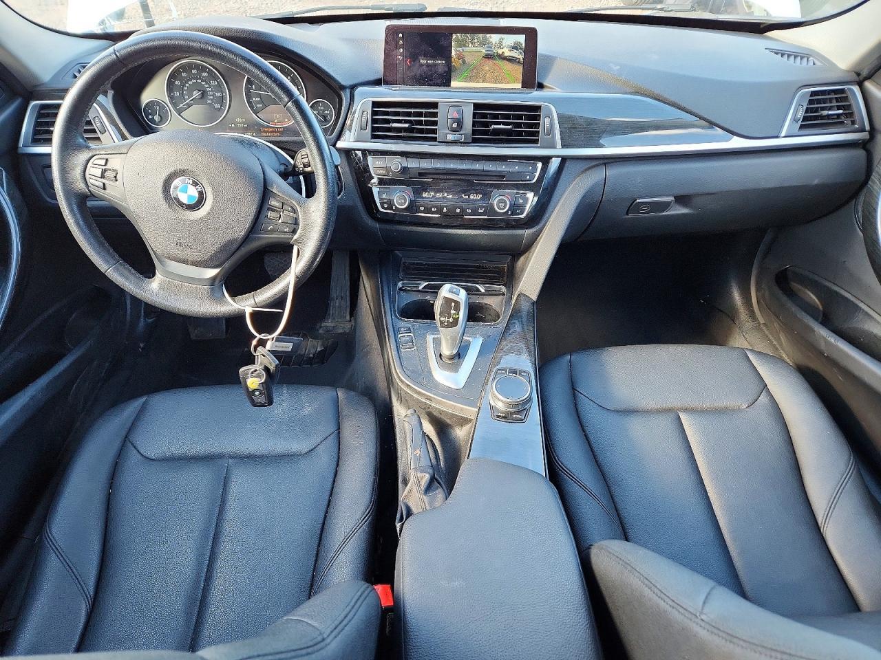 2018 BMW Seria 3 320i - zdjęcie 8