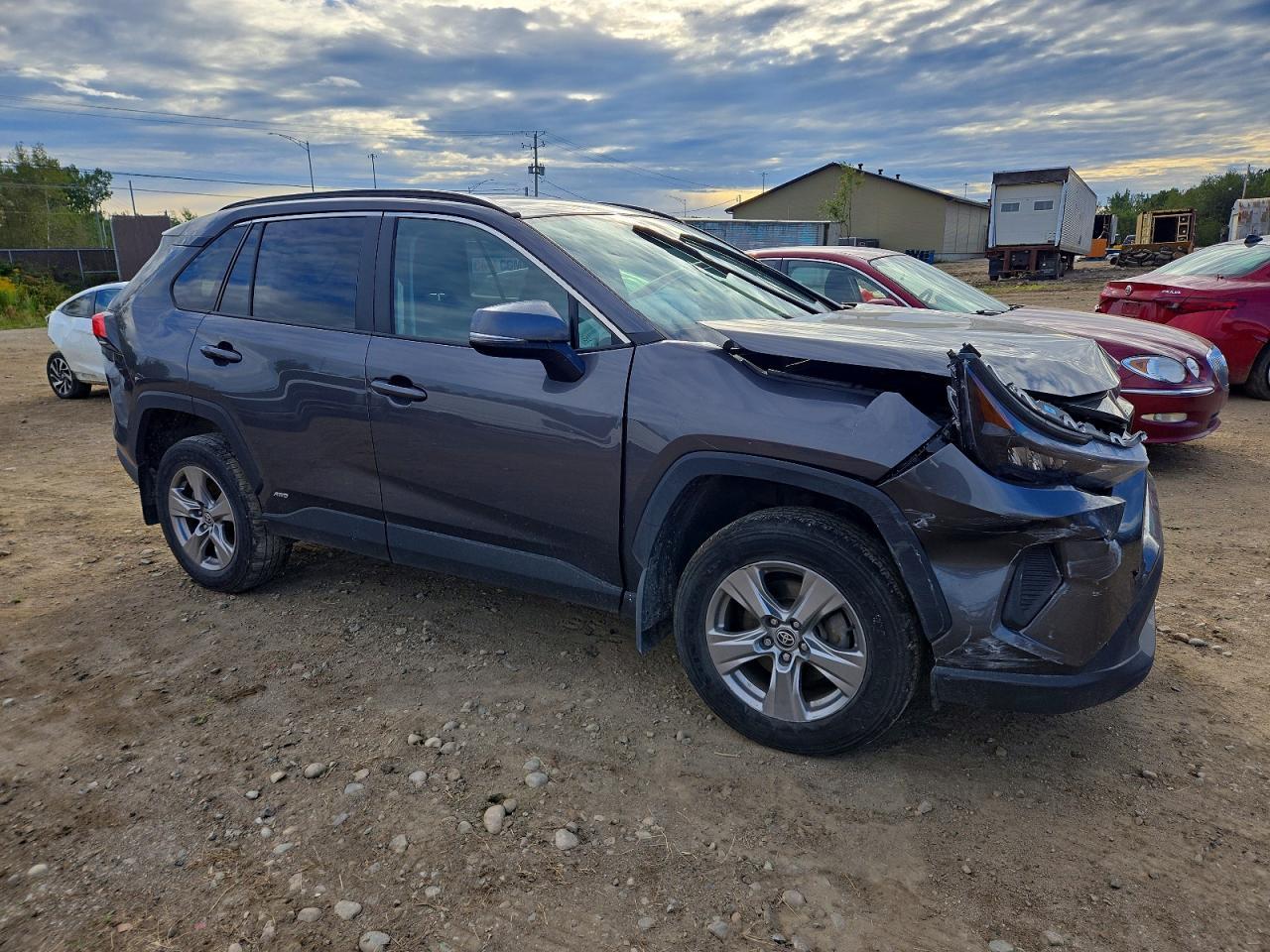 2023 Toyota Rav4 Le - zdjęcie 4