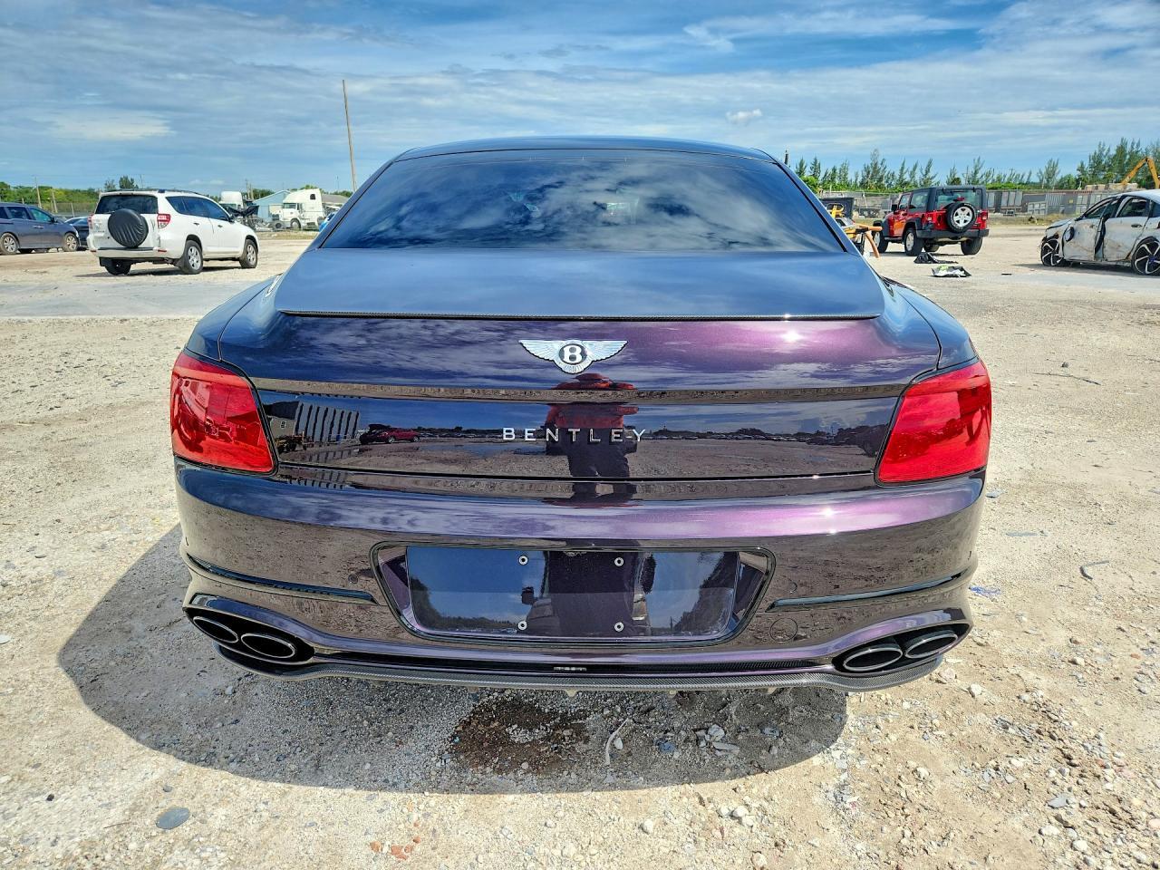 2021 Bentley Flying Spur - zdjęcie 6
