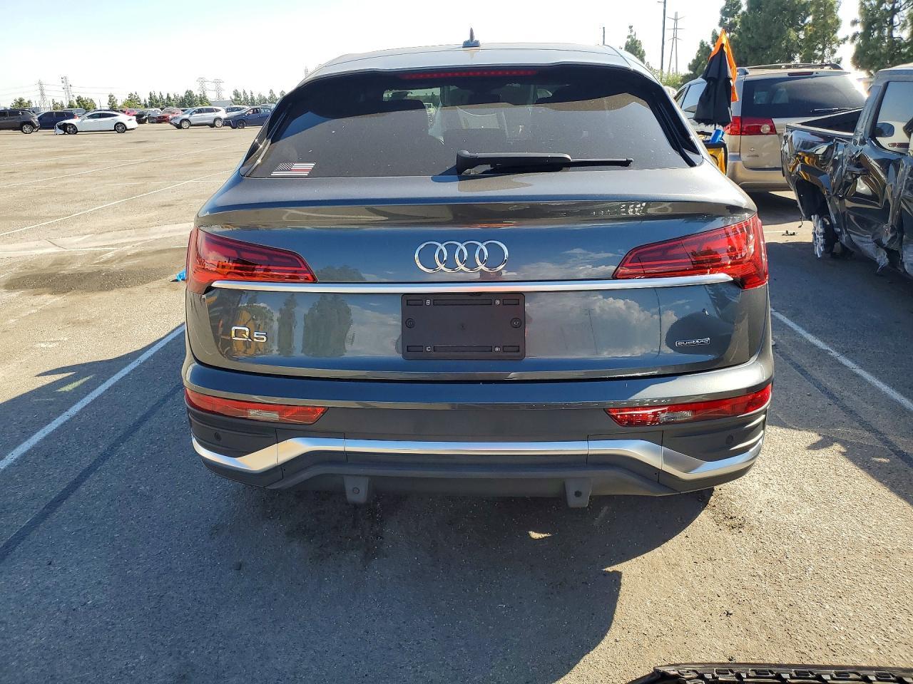 2023 Audi Q5 Sportback Premium 45 - zdjęcie 6