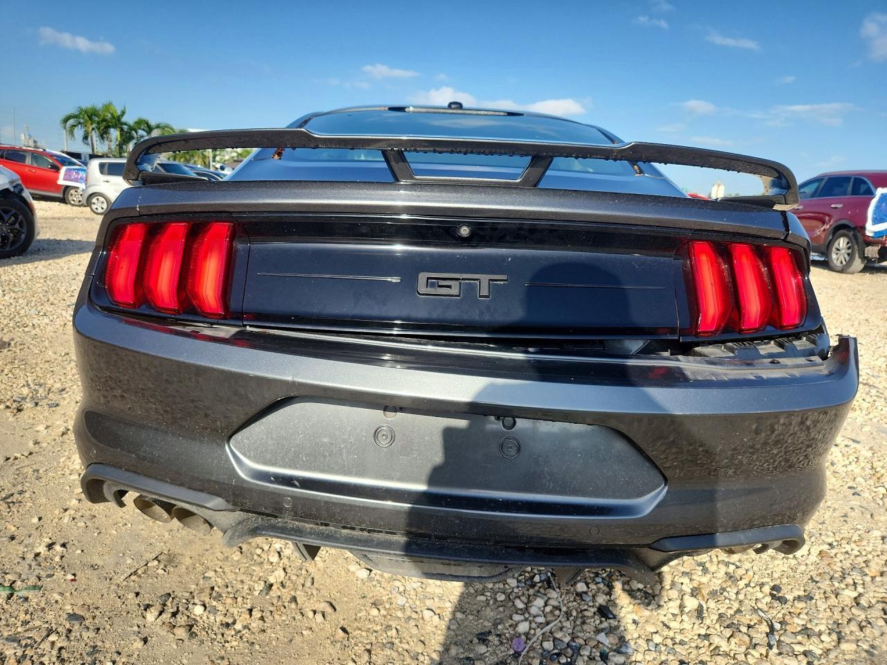 2020 Ford Mustang Gt - zdjęcie 6