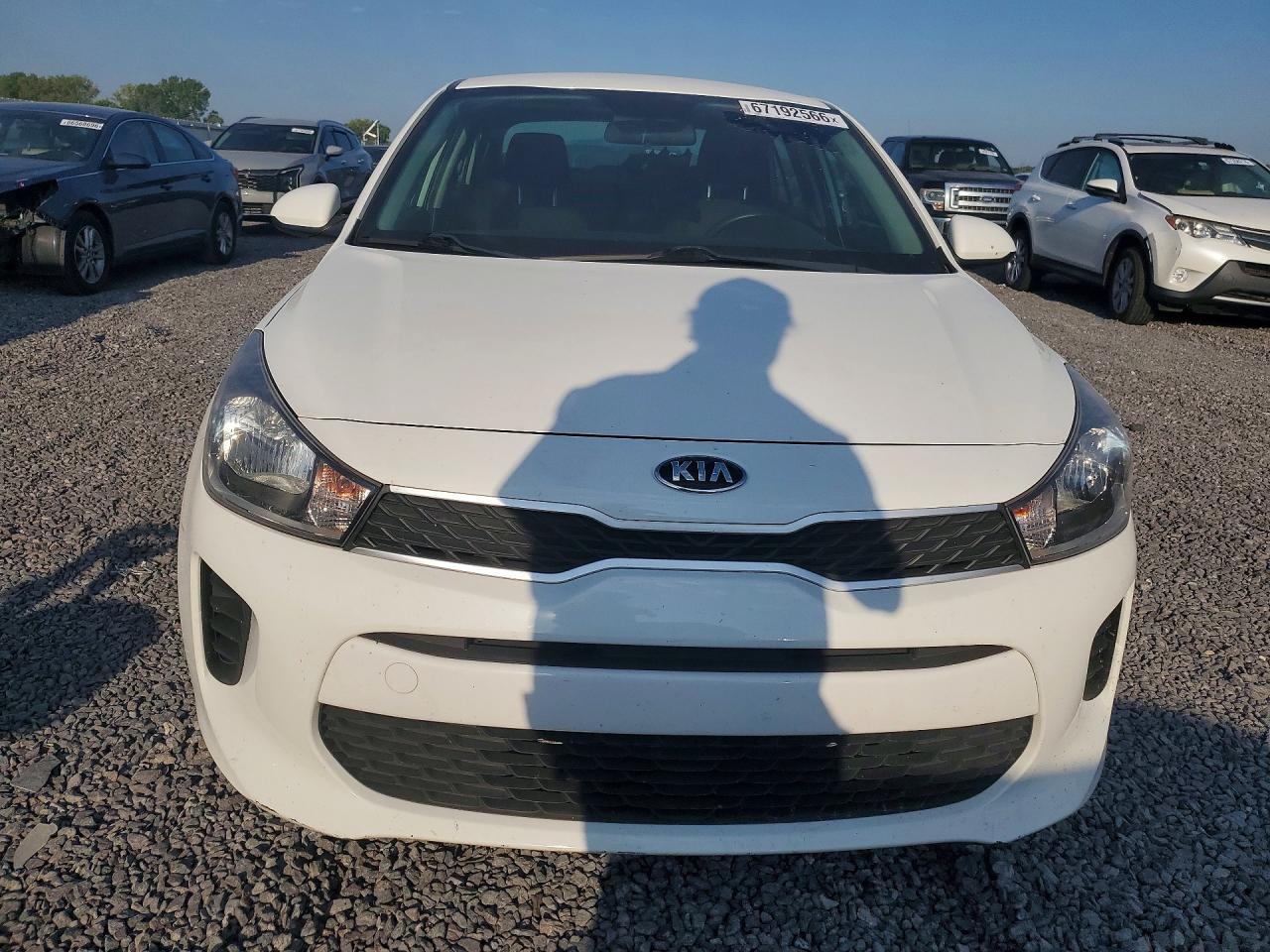2019 Kia Rio S - zdjęcie 5