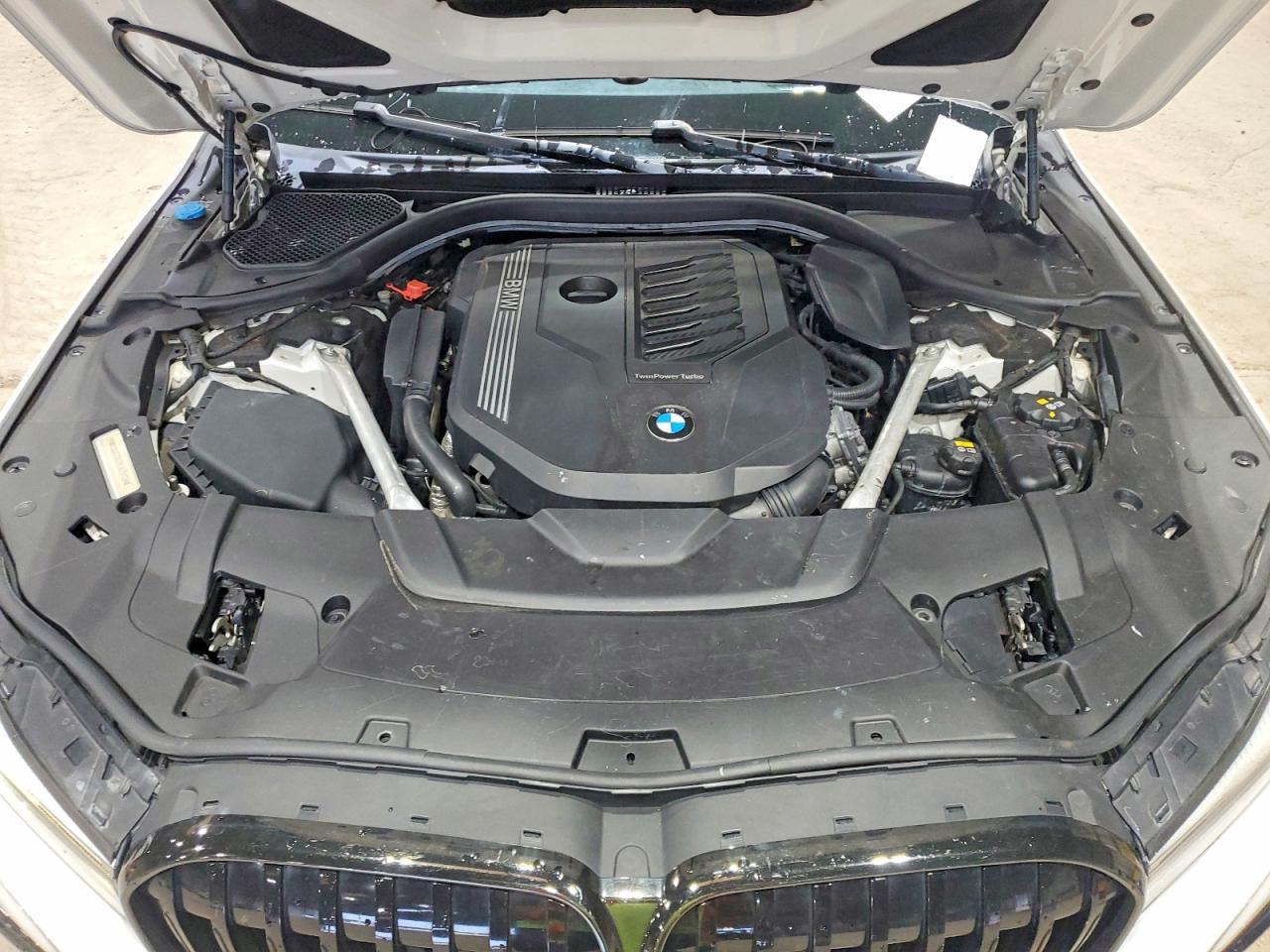 2020 BMW 740 I - zdjęcie 11