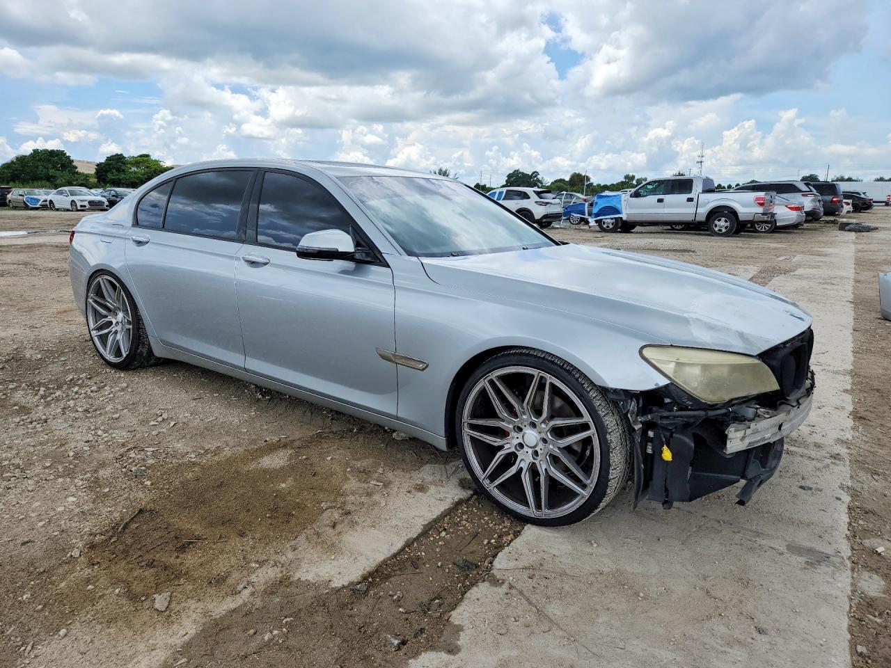 2014 BMW 740 Li - zdjęcie 4