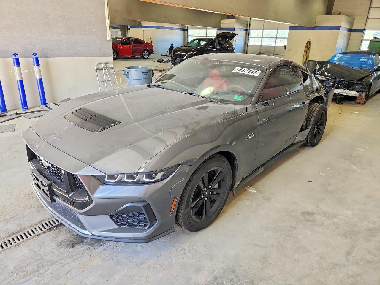 2025 Ford Mustang Gt - zdjęcie główne