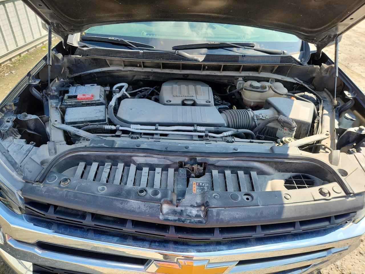 2020 Chevrolet Silverado K1500 Lt - zdjęcie 11