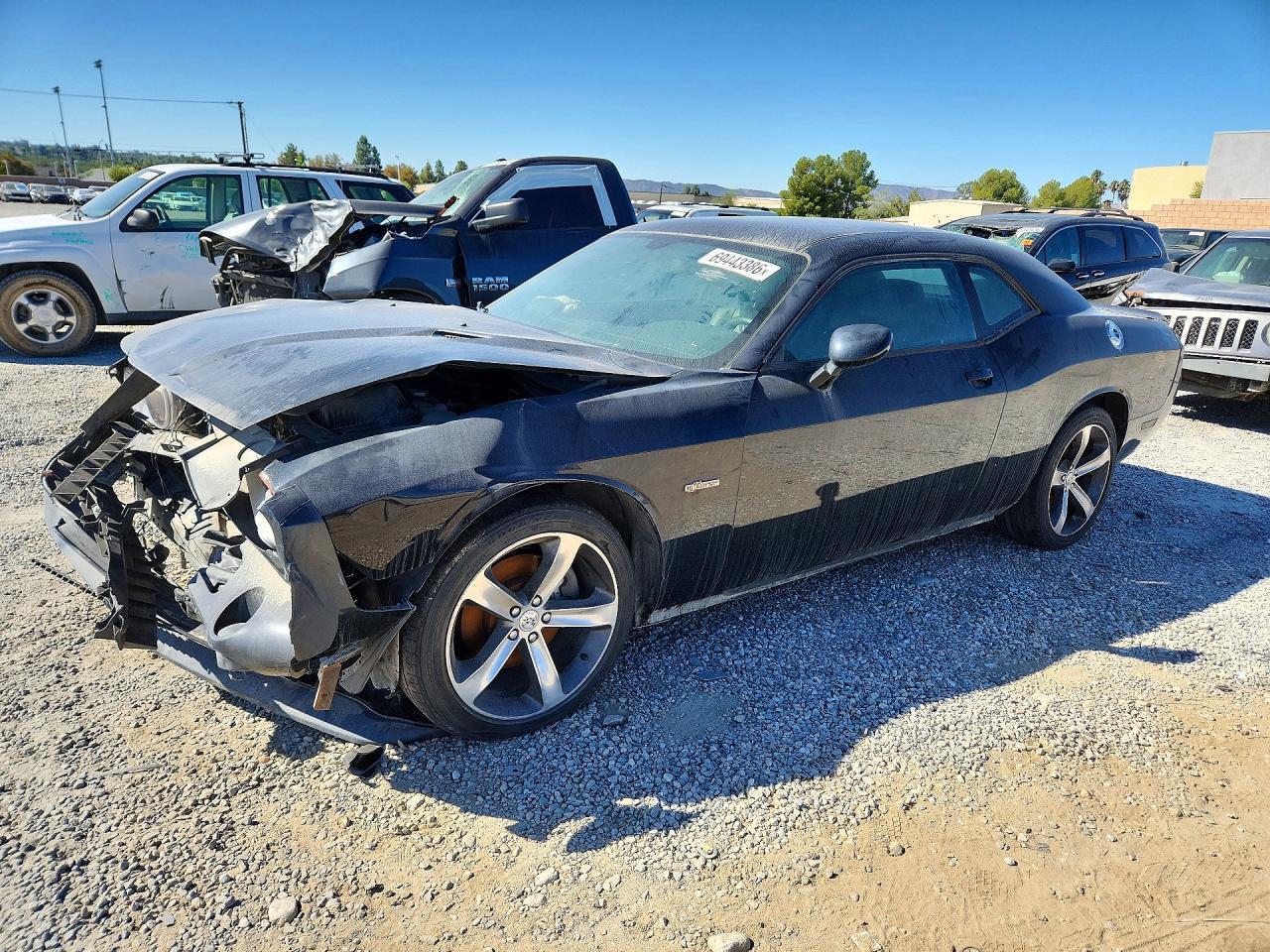 2014 Dodge Challenger Sxt - zdjęcie główne