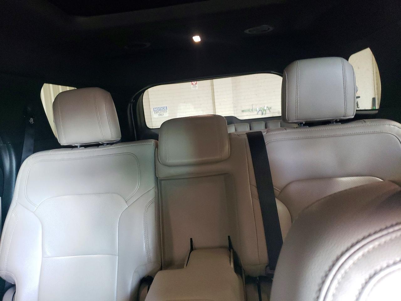 2018 Ford Explorer Limited - zdjęcie 10
