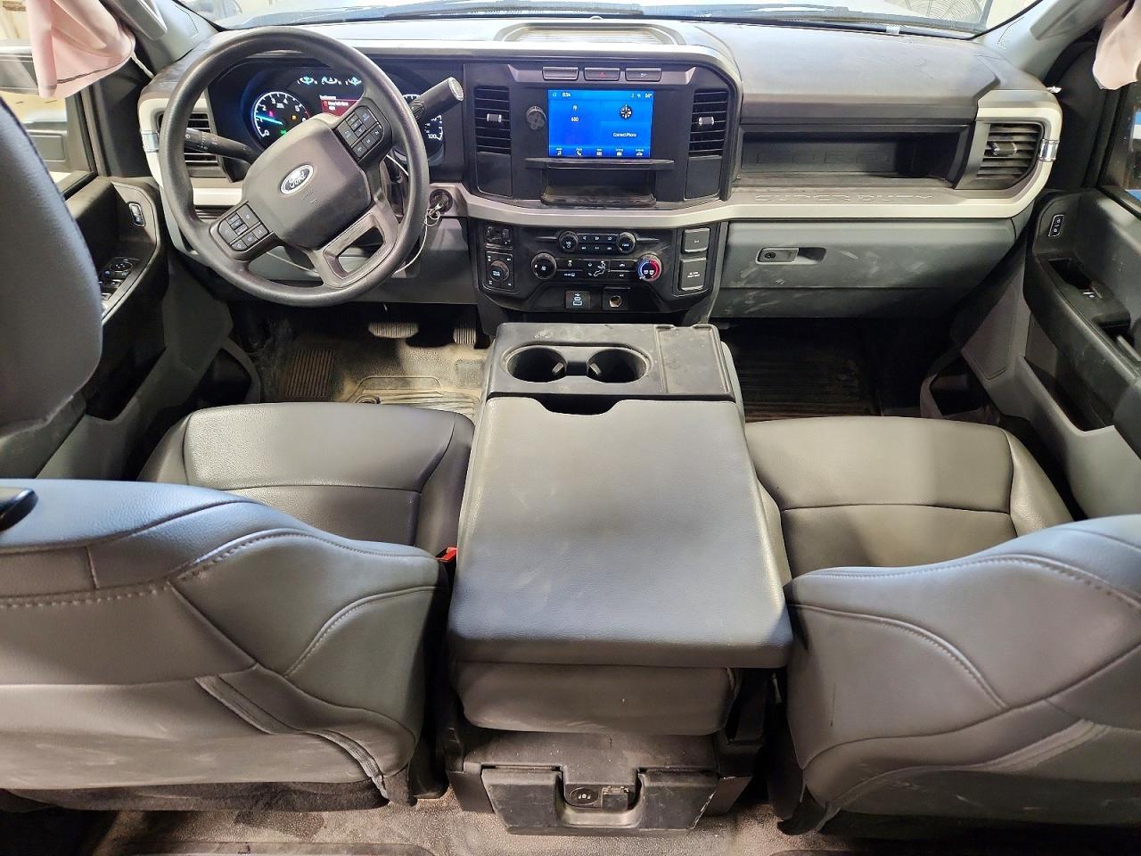 2024 Ford F250 Super Duty - zdjęcie 8