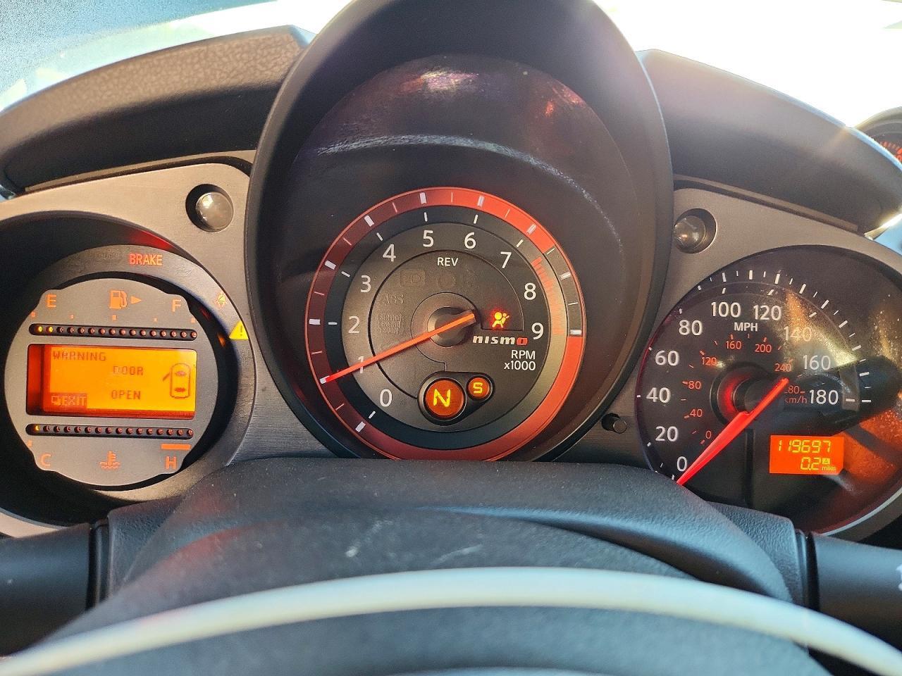 2015 Nissan 370Z Nismo Tech - zdjęcie 9