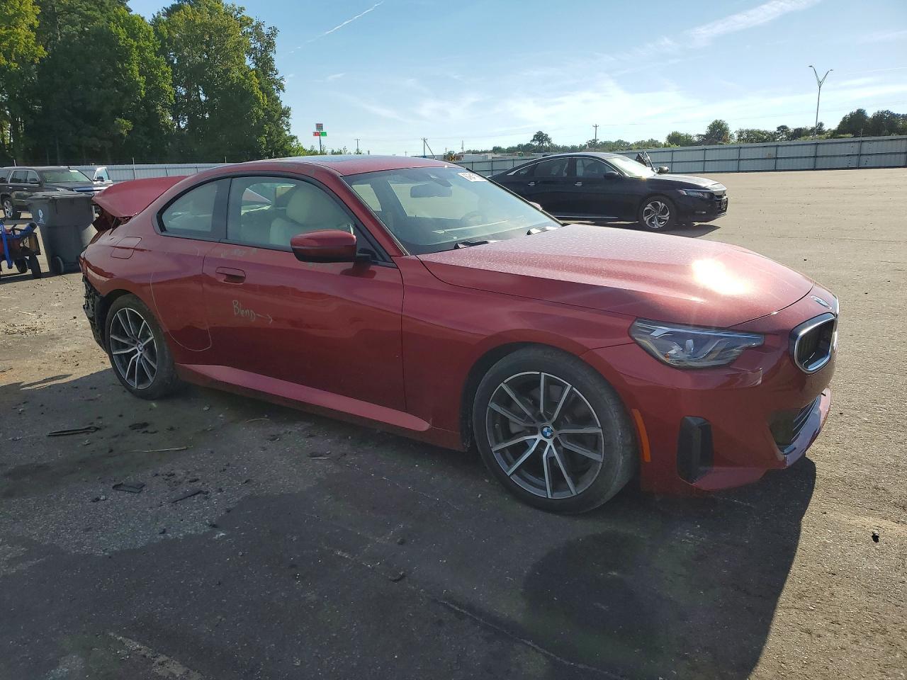 2025 BMW 230I - zdjęcie 4
