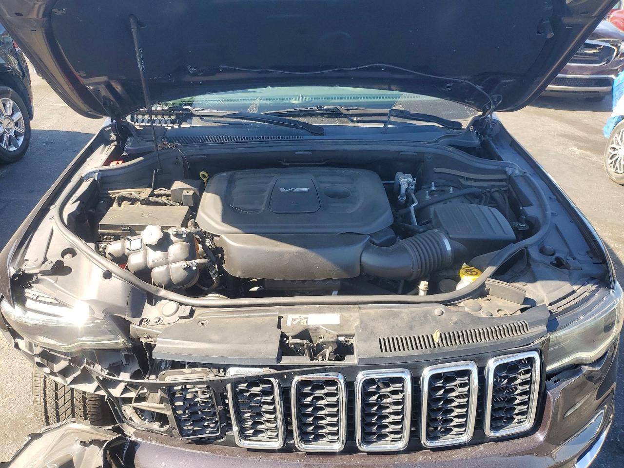 2019 Jeep Grand Cherokee Limited - zdjęcie 12