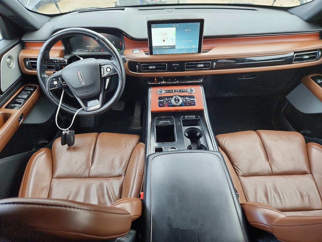 2020 Lincoln Aviator Grand Touring - zdjęcie 8
