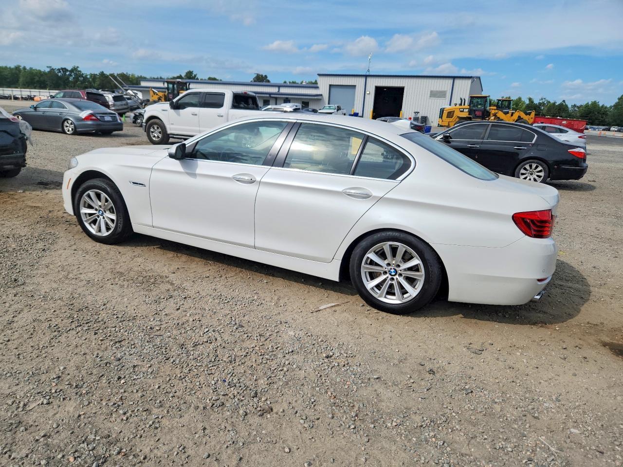 2015 BMW Seria 5 528i - zdjęcie 2