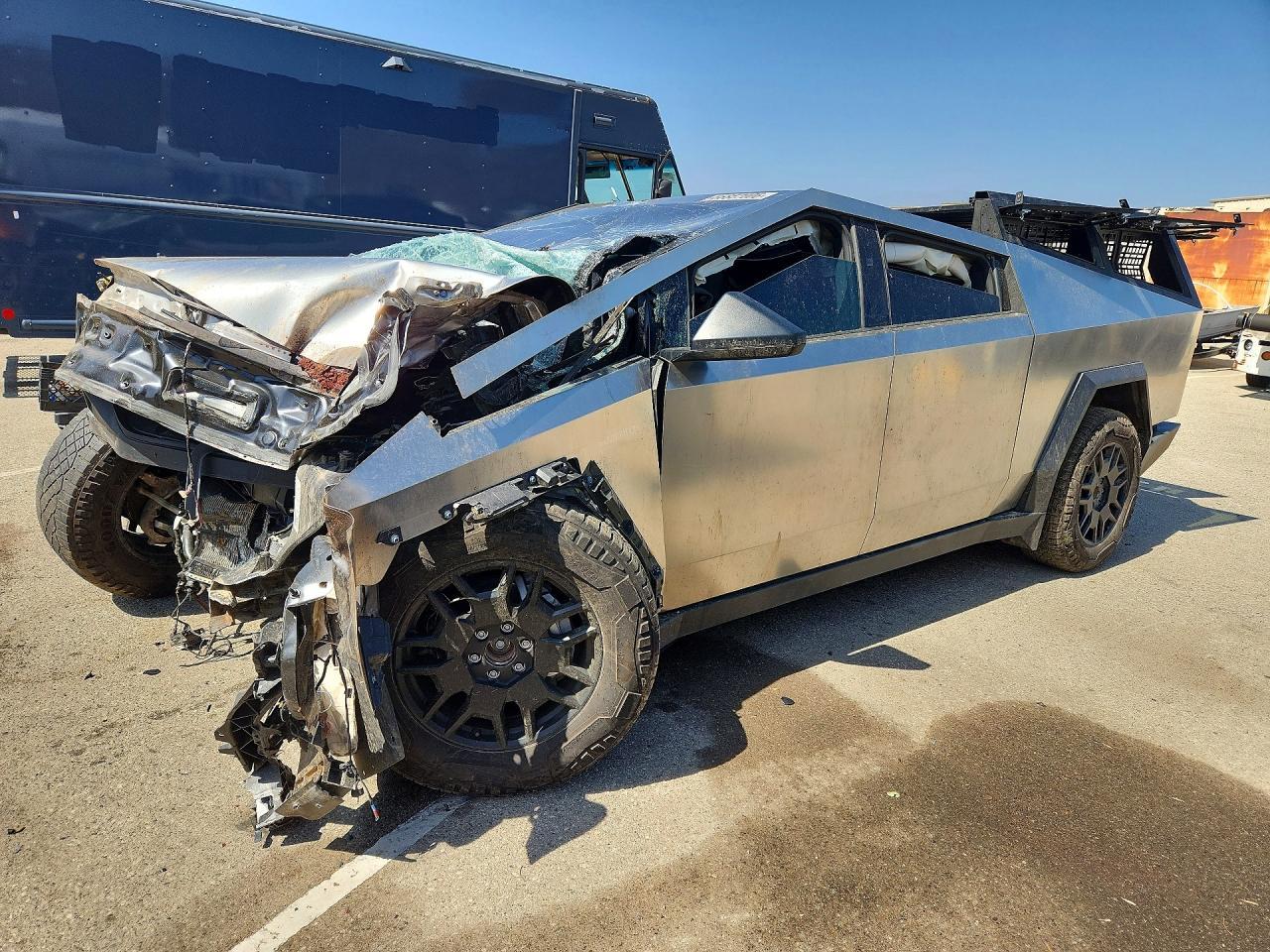 2024 Tesla Cybertruck - zdjęcie główne
