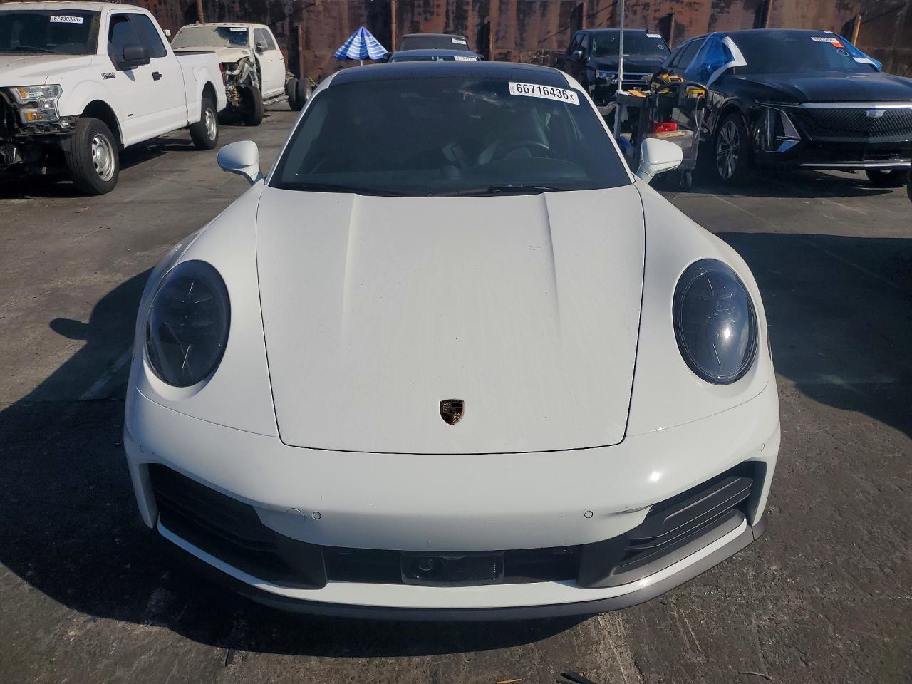 2025 Porsche 911 Carrera - zdjęcie 5