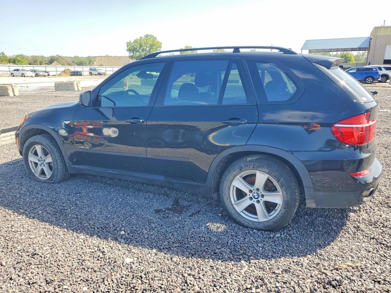 2013 BMW X5 xDrive35I - zdjęcie 2