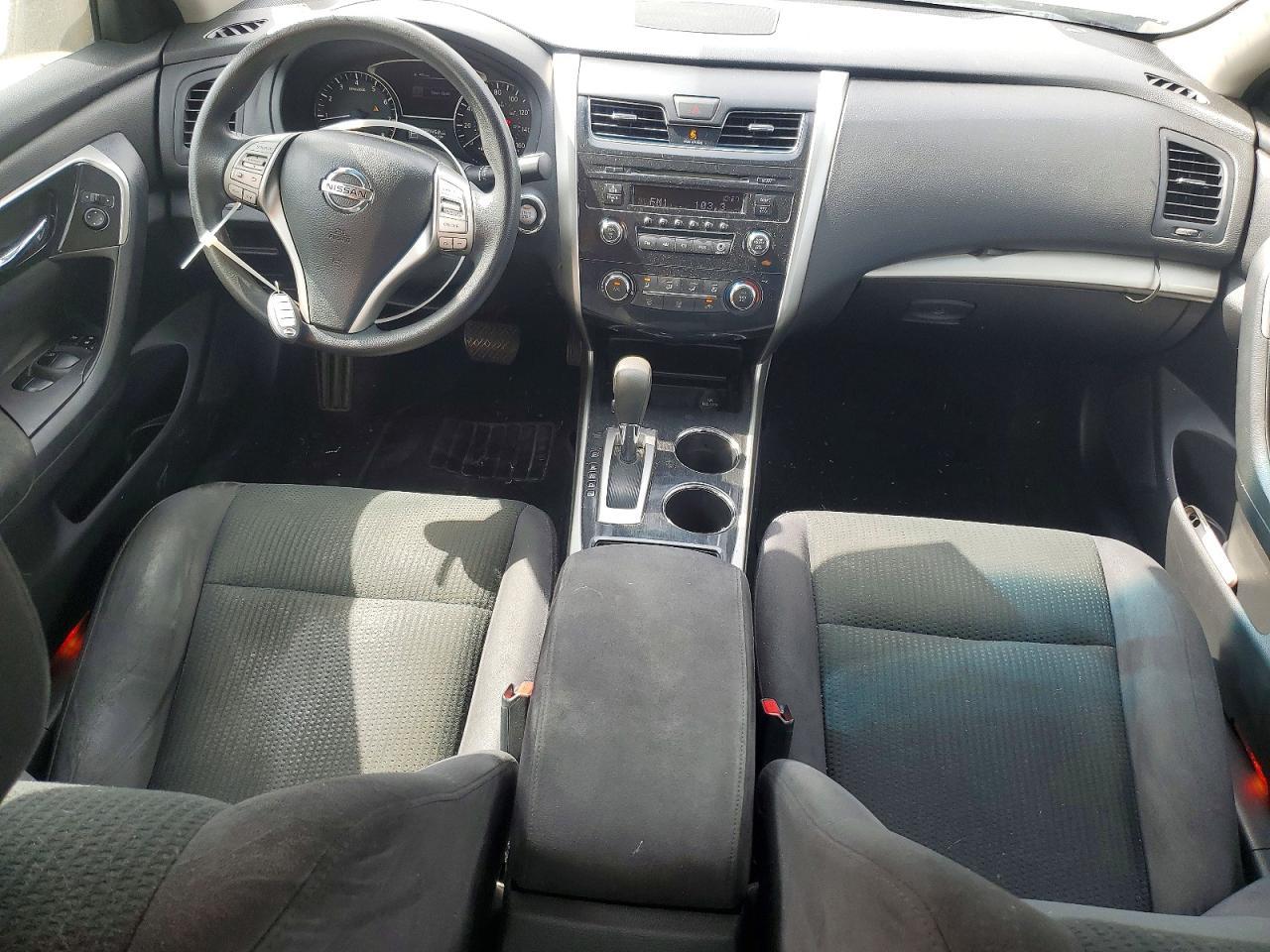 2014 Nissan Altima 2.5 S - zdjęcie 8