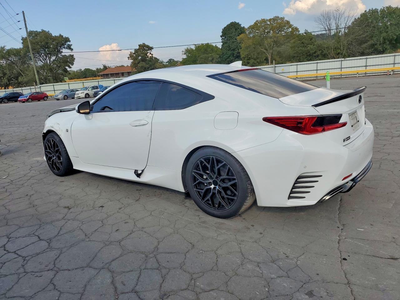 Lexus RC - zdjęcie 2