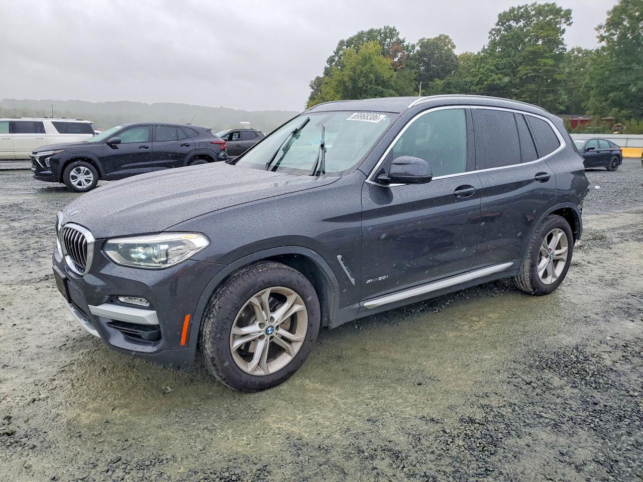 2018 BMW X3 xDrive30I - zdjęcie główne