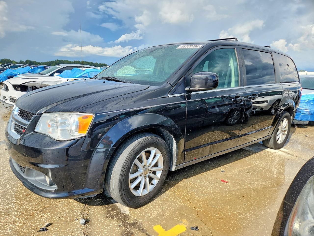 2020 Dodge Grand Caravan Sxt - zdjęcie główne